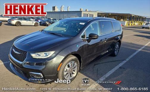 2021 Chrysler Pacifica Hybrid Touring L