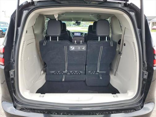 2021 Chrysler Pacifica Hybrid Touring L