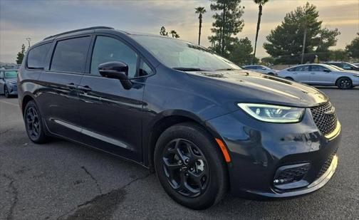 2021 Chrysler Pacifica Hybrid Limited