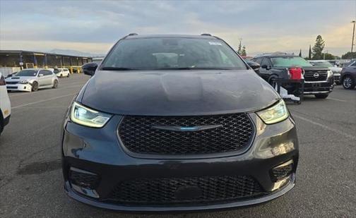 2021 Chrysler Pacifica Hybrid Limited