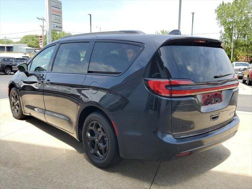 2021 Chrysler Pacifica Hybrid Limited