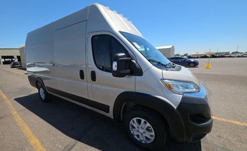 Sandstone Pearlcoat 2026 RAM ProMaster 3500 High Roof