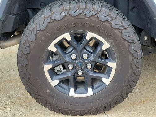 Silver Zynith Clearcoat 2024 Jeep Wrangler 4xe Rubicon X