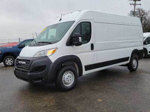 2025 RAM ProMaster 2500 Tradesman