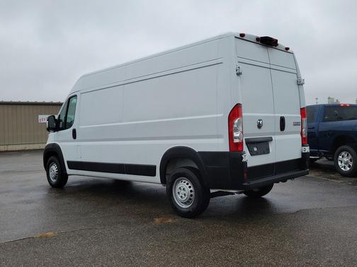 2025 RAM ProMaster 2500 Tradesman
