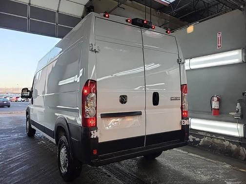 2025 RAM ProMaster 2500 Tradesman