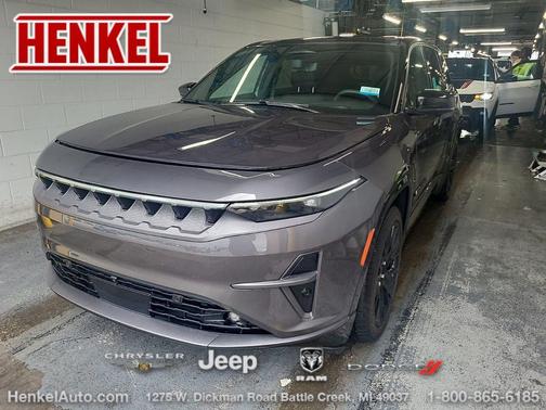 Baltic Gray Metallic Clearcoat 2024 Jeep Wagoneer S Launch Edition