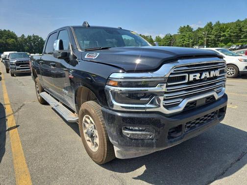2025 RAM 2500 Laramie Crew Cab 4x4 6'4' Box