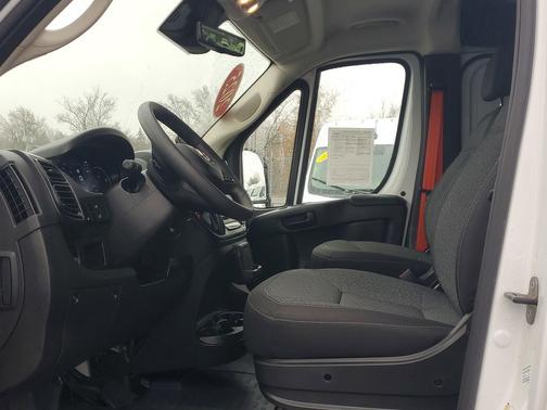 2025 RAM ProMaster 2500 Tradesman
