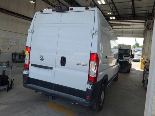 2025 RAM ProMaster 2500 Tradesman