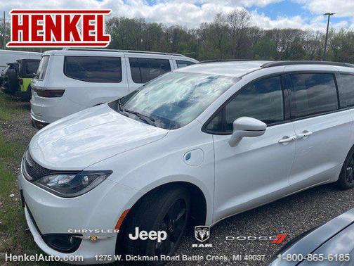Bright White Clearcoat 2020 Chrysler Pacifica Hybrid Limited