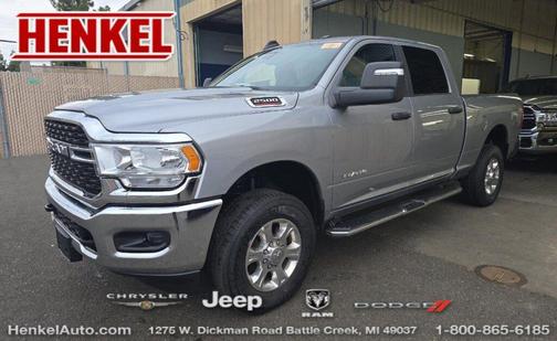 2024 RAM 2500 Big Horn Crew Cab 4x4 6'4' Box