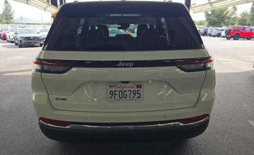 Bright White Clearcoat 2023 Jeep Grand Cherokee 4xe Base