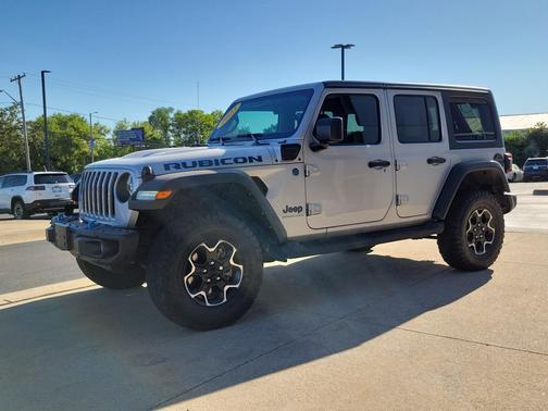 Silver Zynith Clearcoat 2023 Jeep Wrangler 4xe Rubicon