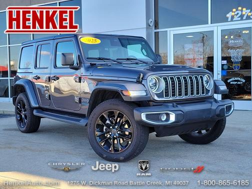 Granite Crystal Metallic Clearcoat 2025 Jeep Wrangler 4xe Sahara