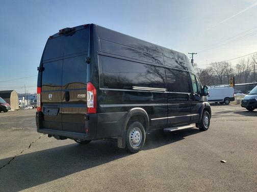 2025 RAM ProMaster 3500 High Roof