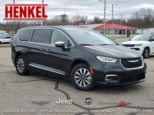 2023 Chrysler Pacifica Hybrid Limited
