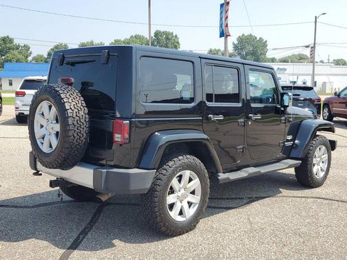 2012 Jeep Wrangler Unlimited Sahara