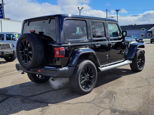 Black Clearcoat 2025 Jeep Wrangler 4xe Sahara