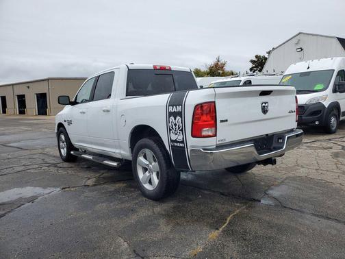2019 RAM 1500 SLT