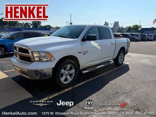 2019 RAM 1500 SLT