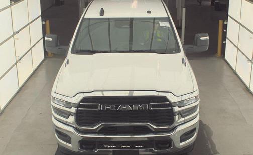 Bright White Clearcoat 2025 RAM 2500 Big Horn Crew Cab 4x4 6'4' Box