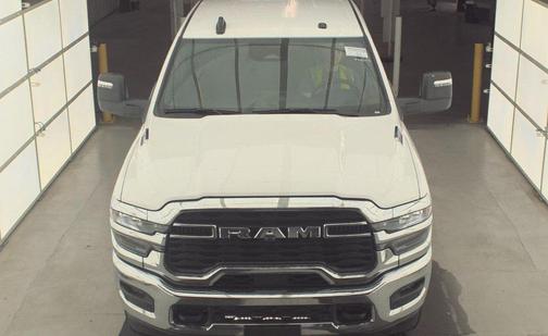 Bright White Clearcoat 2025 RAM 2500 Big Horn Crew Cab 4x4 6'4' Box