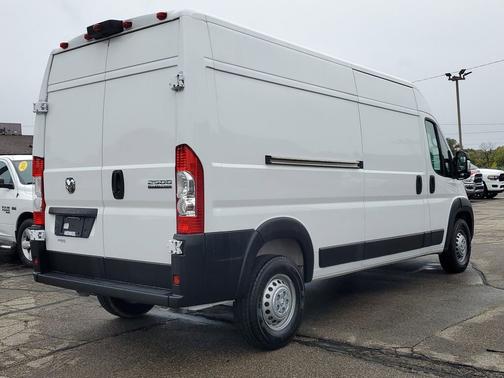 Bright White Clearcoat 2025 RAM ProMaster 2500 Tradesman