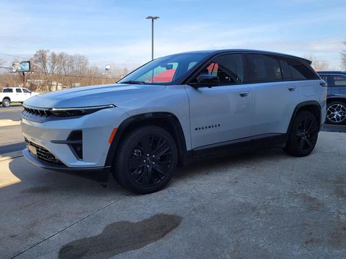 2024 Jeep Wagoneer S Launch Edition