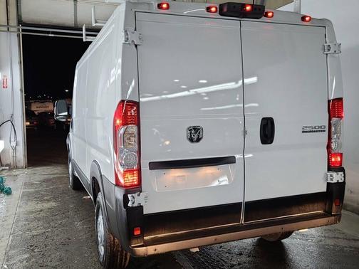 2025 RAM ProMaster 2500 Tradesman