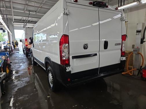 2025 RAM ProMaster 2500 Tradesman