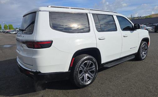 Bright White Clearcoat 2024 Jeep Wagoneer Series I 4x4
