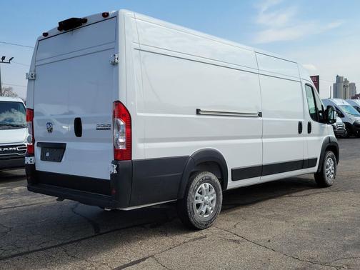 Bright White Clearcoat 2025 RAM ProMaster 3500 High Roof