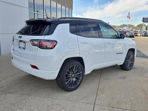 2023 Jeep Compass High Altitude