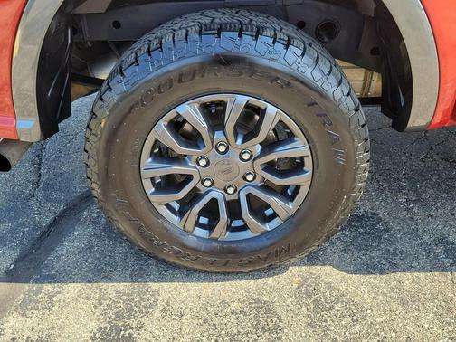 Magnetic Metallic 2019 Ford Ranger LARIAT