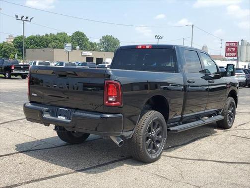 2025 RAM 2500 Big Horn Crew Cab 4x4 6'4' Box
