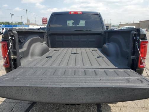 2025 RAM 2500 Big Horn Crew Cab 4x4 6'4' Box