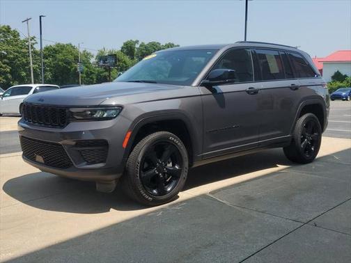 2024 Jeep Grand Cherokee Altitude