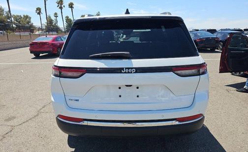 2024 Jeep Grand Cherokee 4xe Base