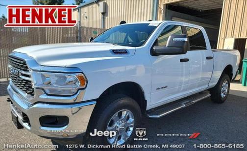 2024 RAM 2500 Big Horn Crew Cab 4x4 6'4' Box