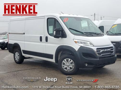 Bright White Clearcoat 2025 RAM ProMaster 2500 Base