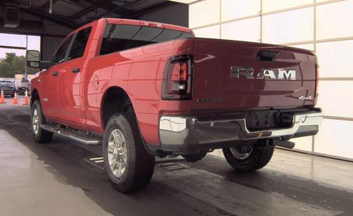 Flame Red Clearcoat 2026 RAM 2500 Big Horn Crew Cab 4x4 6'4' Box