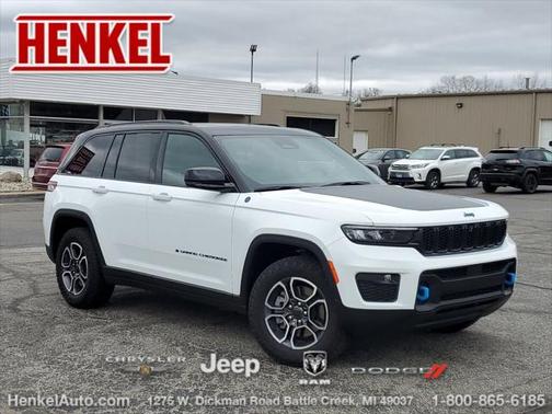 2023 Jeep Grand Cherokee 4xe Trailhawk