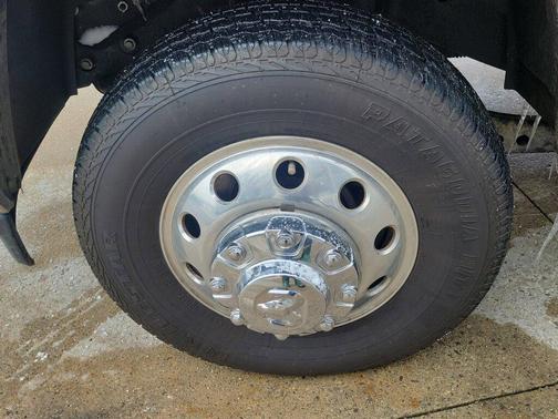 2022 RAM 3500 Laramie Crew Cab 4x4 8' Box