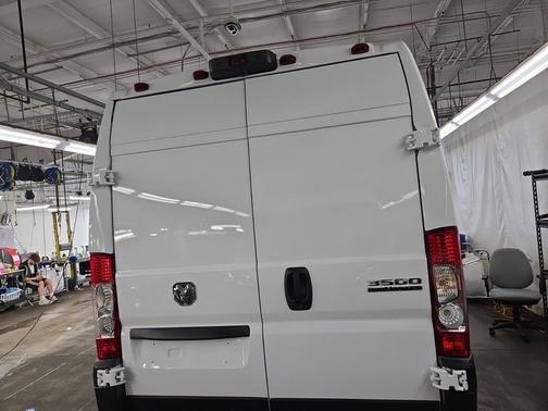 Bright White Clearcoat 2025 RAM ProMaster 3500 High Roof