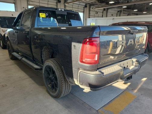2025 RAM 2500 Laramie Crew Cab 4x4 6'4' Box