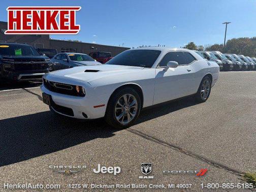 2020 Dodge Challenger SXT