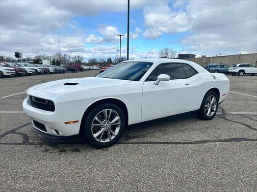 2020 Dodge Challenger SXT
