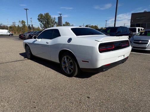 2020 Dodge Challenger SXT