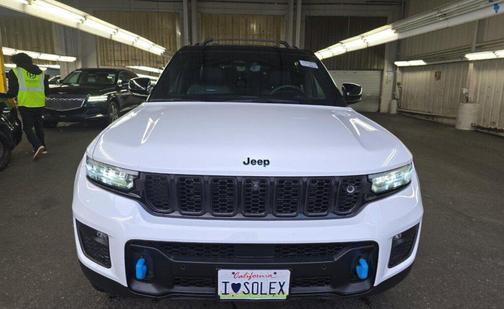 2023 Jeep Grand Cherokee 4xe Trailhawk